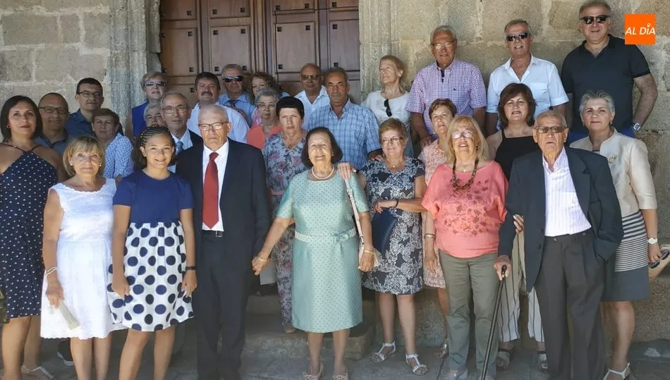Josefa Alonso Cuadrado y Antonio Martín Pacho celebran sus bodas de oro en Cabeza de Framontanos  