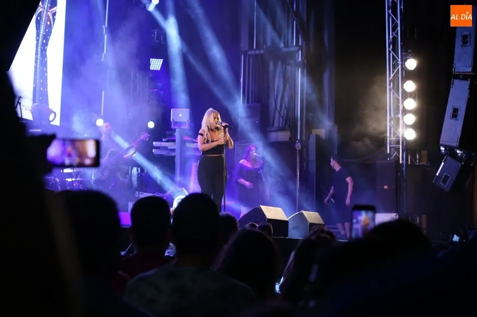 Foto 8 - La H&uacute;ngara muestra todo su arte en el concierto de Valdelosa 