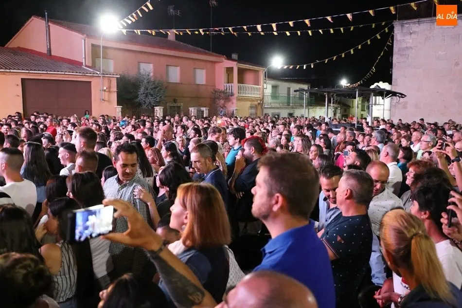 Foto 2 - La H&uacute;ngara muestra todo su arte en el concierto de Valdelosa 