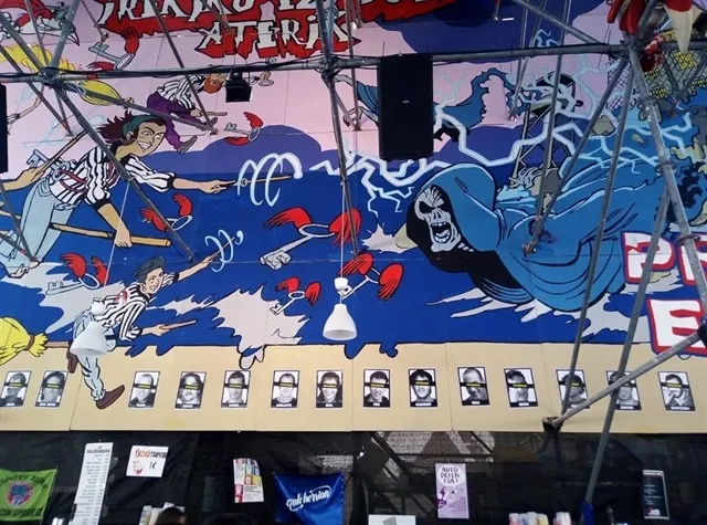 Imagen del cartel de la Txori Barrote que la Audiencia Nacional ha ordenado retirar / Europa Press