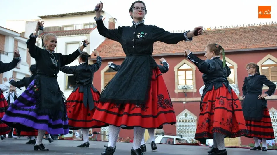 Foto 8 - Homenaje a Afro, el tamborilero de Vilvestre, en el XV Festival de Folclore de Lumbrales