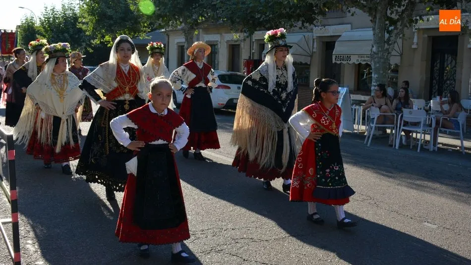 Foto 2 - Homenaje a Afro, el tamborilero de Vilvestre, en el XV Festival de Folclore de Lumbrales