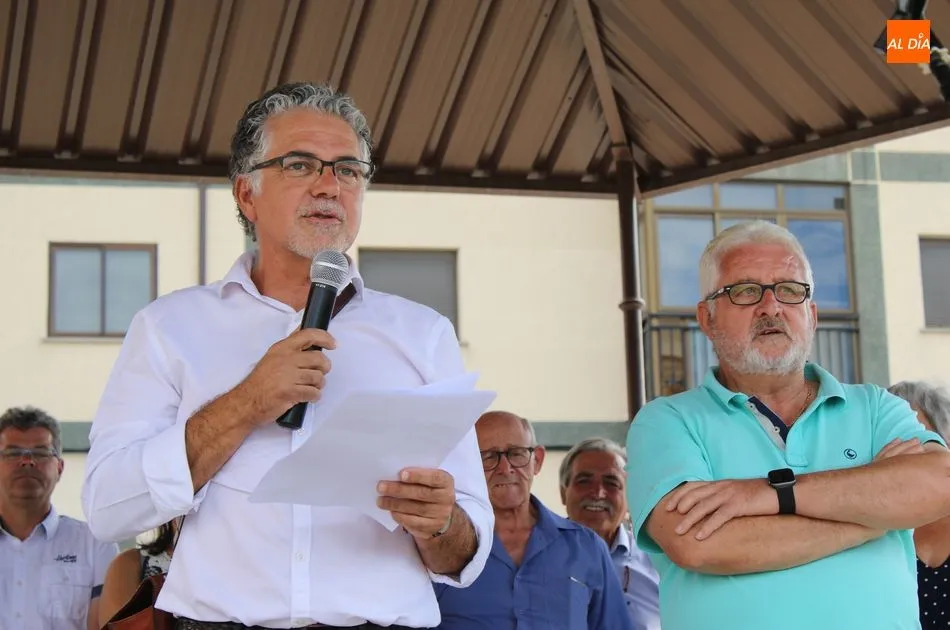 Manuel Ambroio Sánchez, alcalde de Morille y José Lucas, alcalde de Galinduste