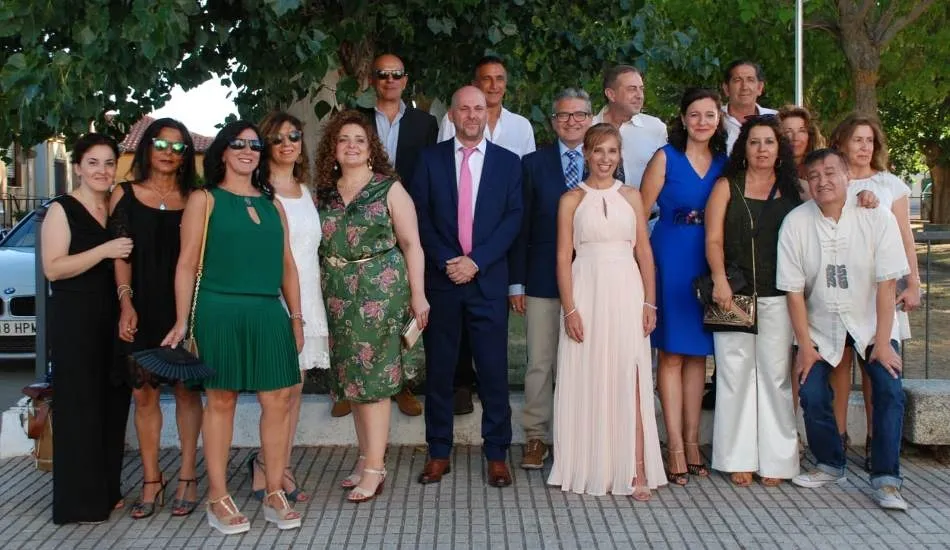 Foto 3 - Paco y Carmen festejan sus Bodas de Plata en Sancti-Sp&iacute;ritus  
