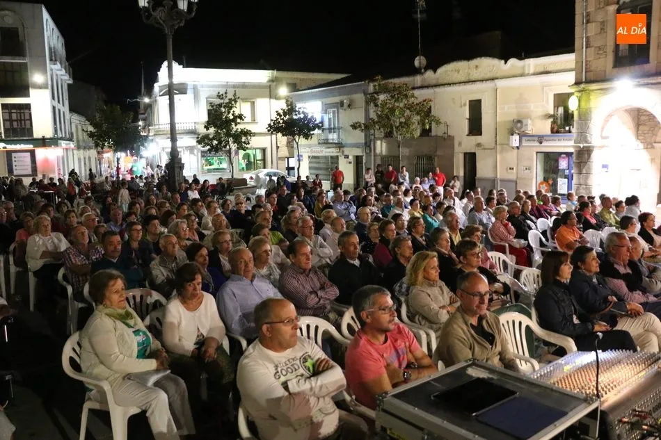 Foto 8 - Bonita actuaci&oacute;n de habaneras para poner el broche en Vitigudino a las Ferias y Fiestas 2019  