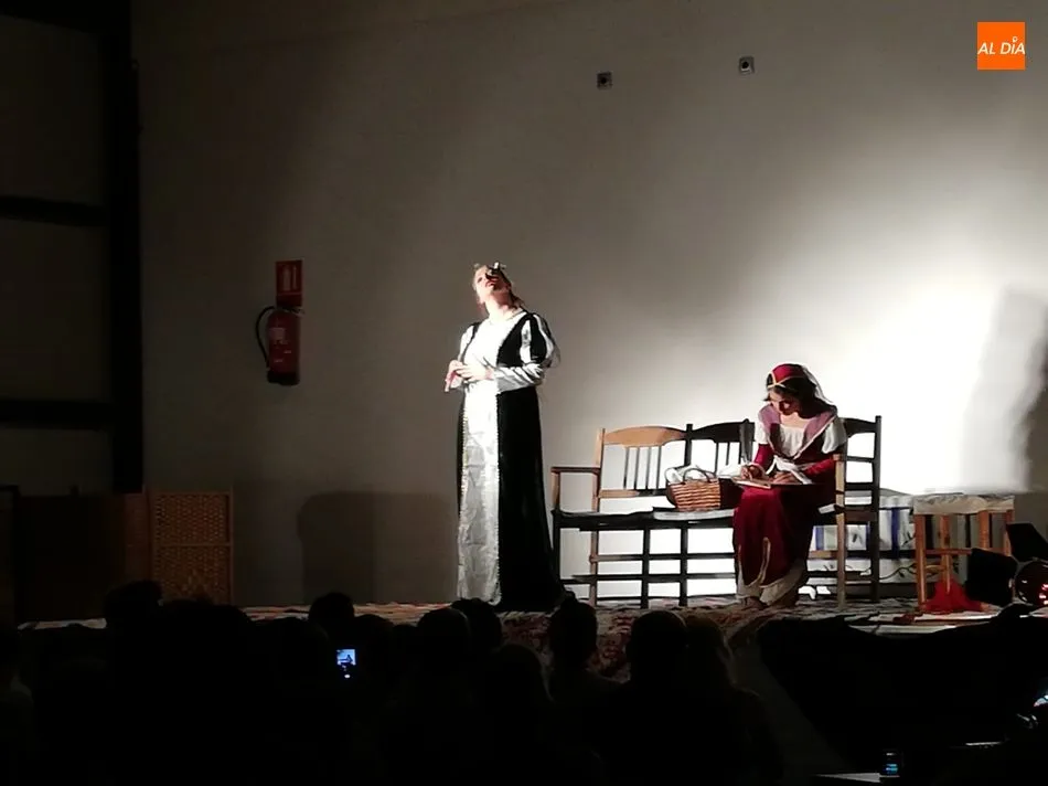 Foto 10 - El grupo de teatro TraCa ofrece dos representaciones en Trabanca y Cabeza de Framontanos  