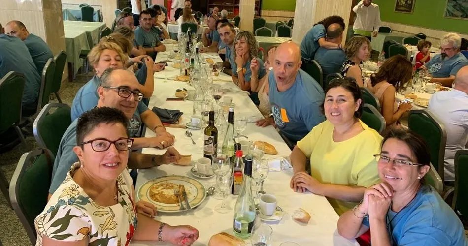Foto 5 - Los quintos del 69 se reencuentran en un d&iacute;a casi festivo