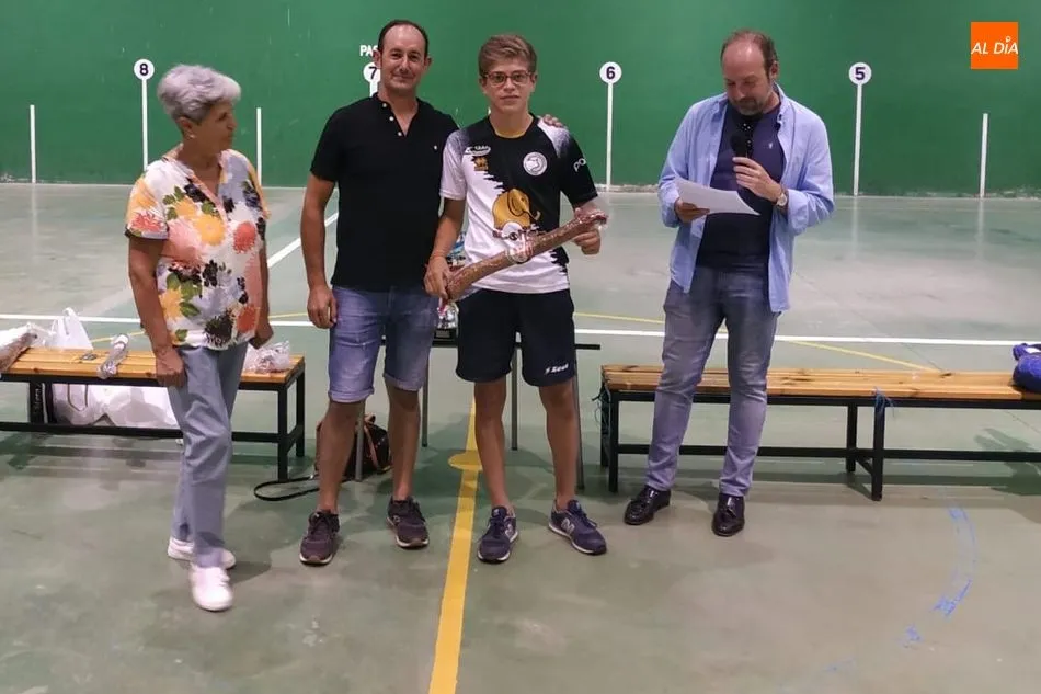 Foto 3 - El I Torneo Estival de F&uacute;tbol Sala de Villavieja se queda en casa  