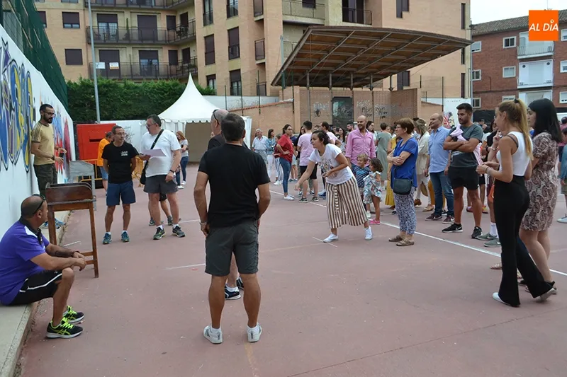 Foto 4 - Cerca de 60 pe&ntilde;istas y 13 pe&ntilde;as participan en el Torneo Interpe&ntilde;as de Calva y Rana