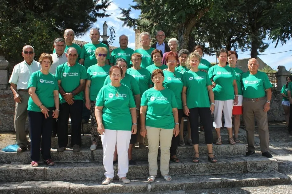 Foto 6 - La Asociaci&oacute;n de jubilados de La V&iacute;dola apoya y colabora con&nbsp;la Asociaci&oacute;n contra la ELA  