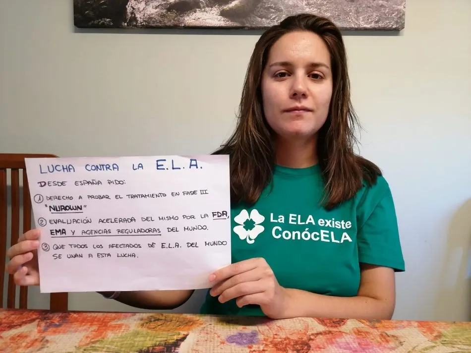 Foto 2 - La Asociaci&oacute;n de jubilados de La V&iacute;dola apoya y colabora con&nbsp;la Asociaci&oacute;n contra la ELA  