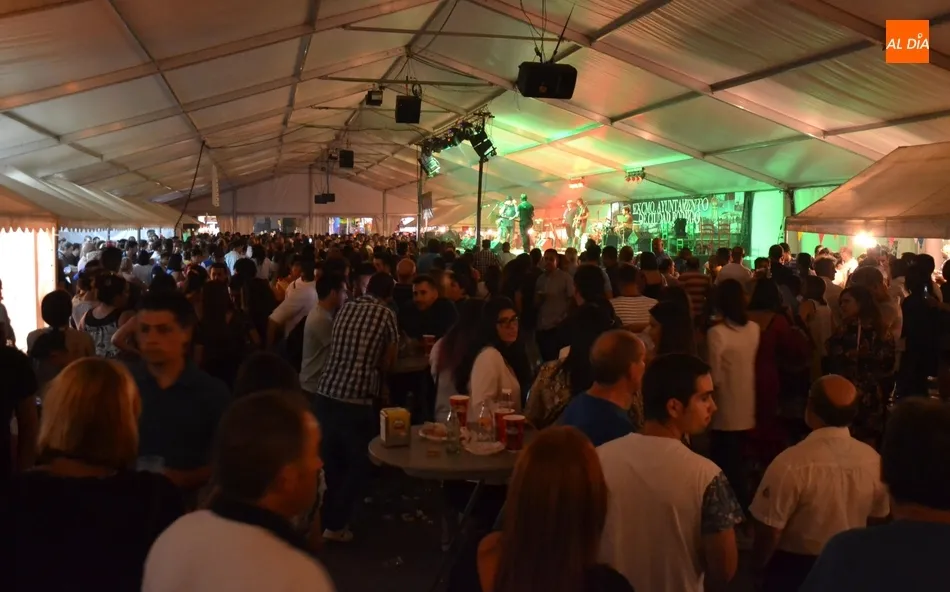 A licitación las 11 barras de bar de la Feria del Caballo con unos requisitos más estrictos  