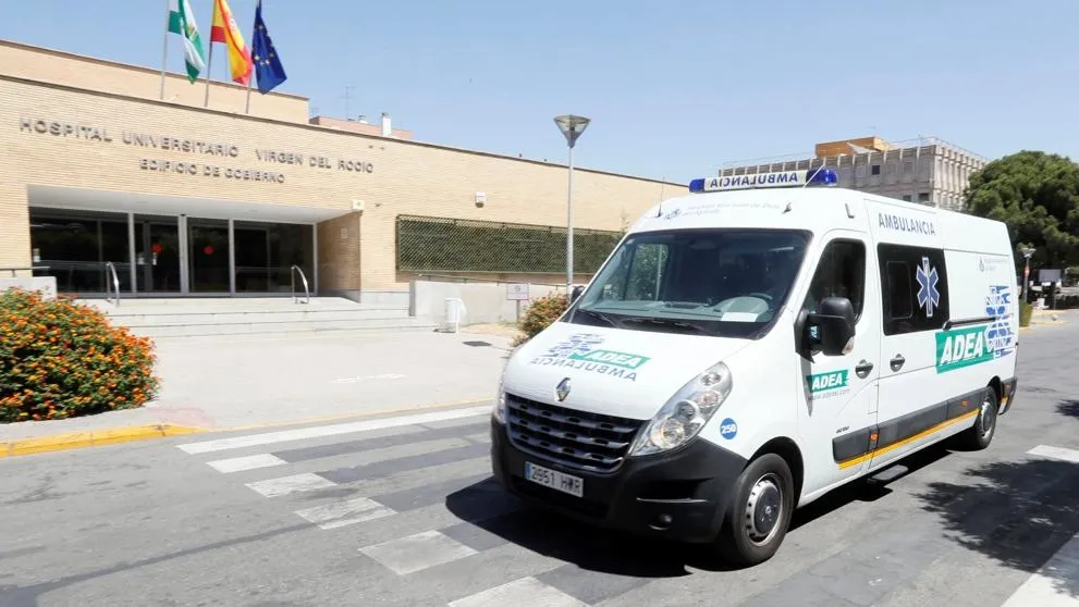 Una ambulancia en el Hospital