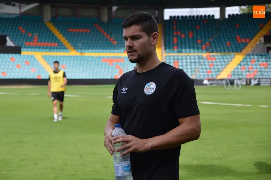 Foto 7 - &lsquo;Chiquimarco&rsquo; dirige su primera sesi&oacute;n de entrenamiento a puerta cerrada con el Salamanca UDS...