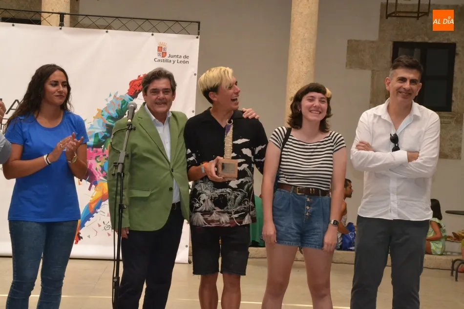 Foto 8 - Entregados los 8&ordm; Premios Rosa M&ordf; Garc&iacute;a Cano con un renovado dise&ntilde;o de los galardones  