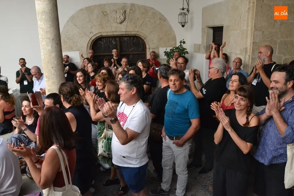 Foto 6 - Entregados los 8&ordm; Premios Rosa M&ordf; Garc&iacute;a Cano con un renovado dise&ntilde;o de los galardones  