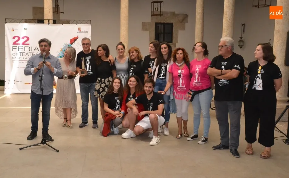 Foto 4 - Entregados los 8&ordm; Premios Rosa M&ordf; Garc&iacute;a Cano con un renovado dise&ntilde;o de los galardones  