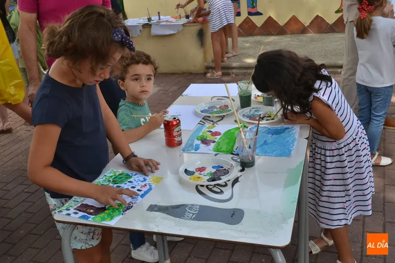 Foto 9 - El Mi&eacute;rcoles de Ferias sobresale por la alta participaci&oacute;n en el taller de dibujo infantil y la...