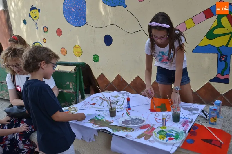 Foto 5 - El Mi&eacute;rcoles de Ferias sobresale por la alta participaci&oacute;n en el taller de dibujo infantil y la...