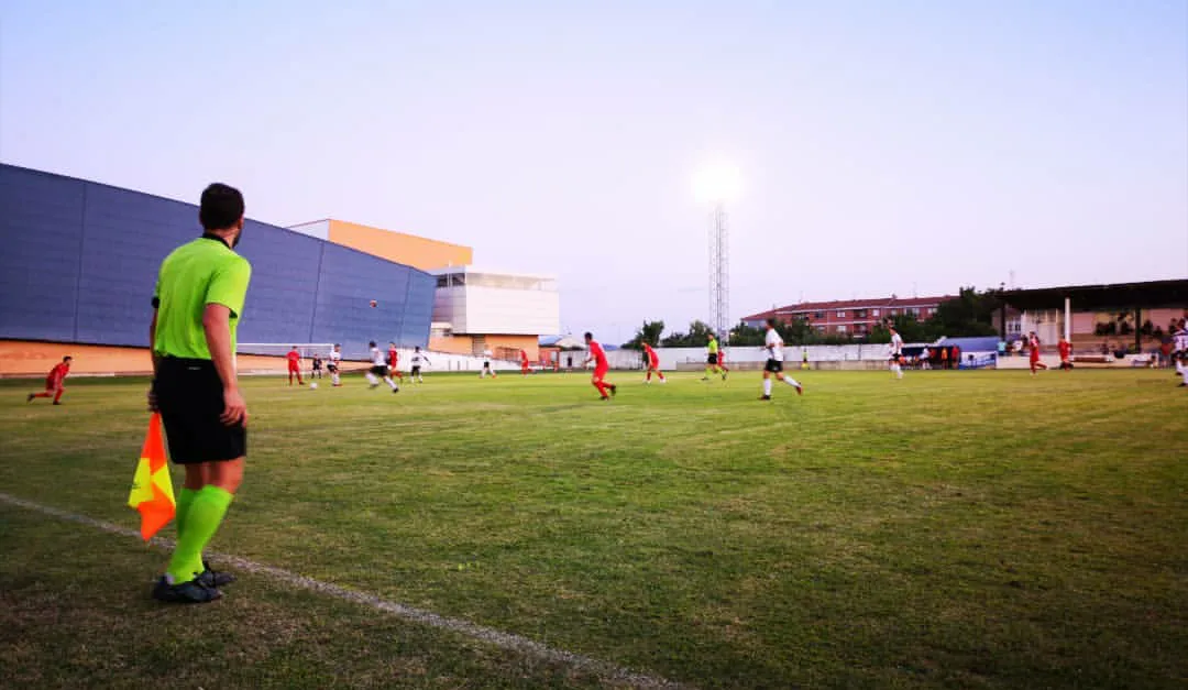 El Ciudad Rodrigo suma frente al Hergar otra derrota más  