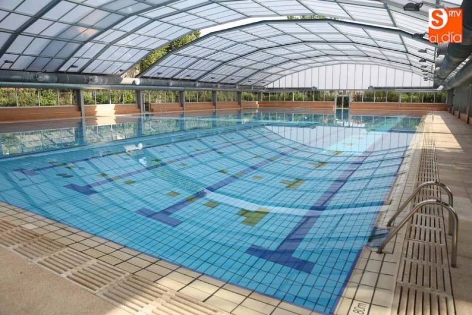 Piscina cubierta de Garrido / Archivo