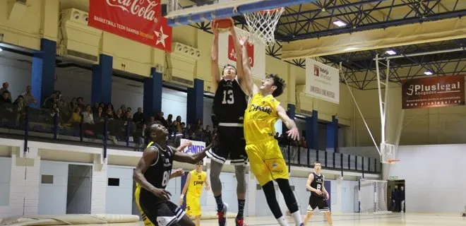 Óscar Jiménez durante un partido / CB Tormes