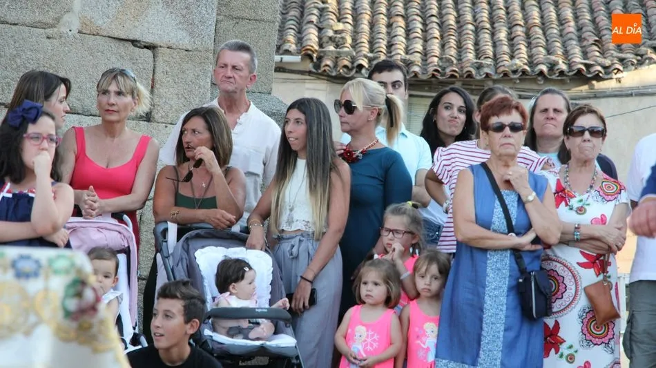Foto 11 - Los Quintos dan paso en Vilvestre a los platos fuertes de las Fiestas del Toro  