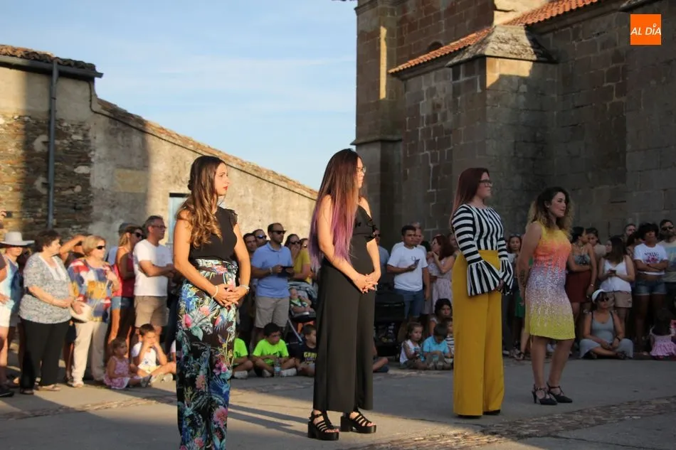 Foto 7 - Los Quintos dan paso en Vilvestre a los platos fuertes de las Fiestas del Toro  