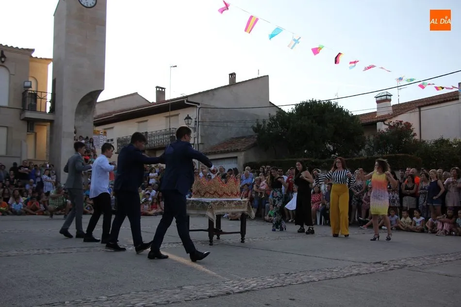 Foto 6 - Los Quintos dan paso en Vilvestre a los platos fuertes de las Fiestas del Toro  