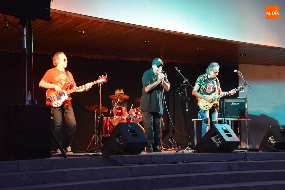 Foto 8 - La m&uacute;sica de Berl&iacute;n Blues cierra otro exitoso ciclo &lsquo;Verano se escribe con Blues&rsquo;