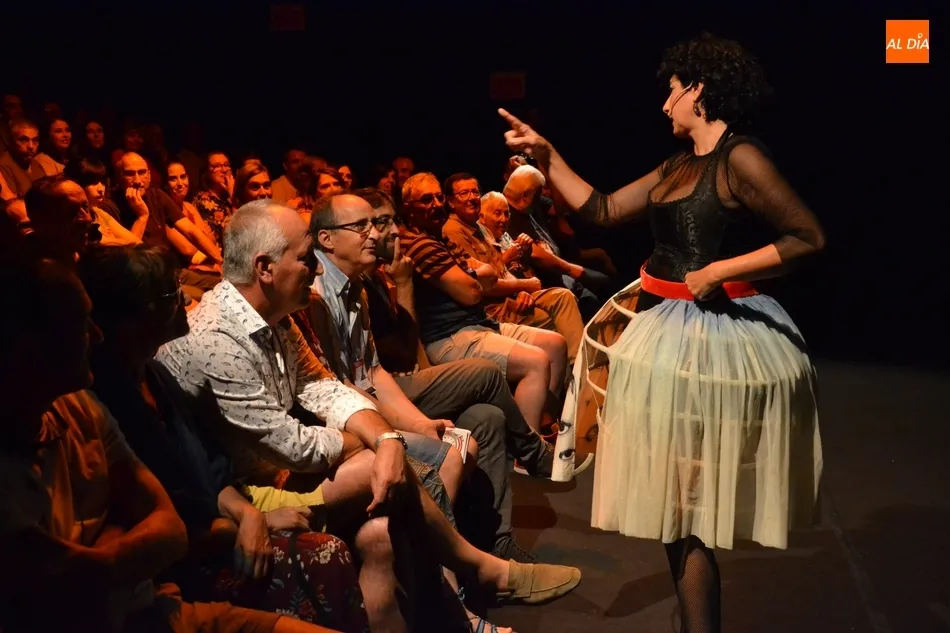 Llenazo en el estreno absoluto del nuevo montaje de Eugenia Manzanera  