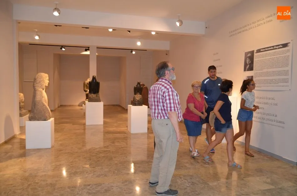 Foto 10 - La Cultura, protagonista de &lsquo;La Noche en Vela&rsquo;