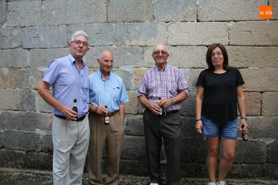 Foto 4 - Los vecinos de Ahigal de Villarino se rinden a Santa &Aacute;gueda  