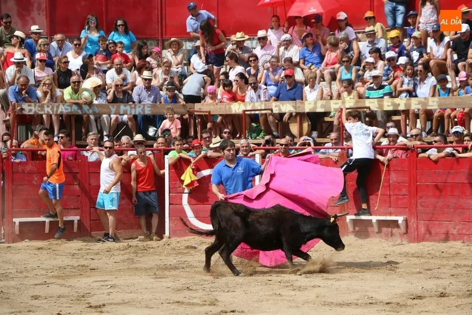 Foto 6 - Bonito y emocionante encierro de Adelaida Rodr&iacute;guez en Vilvestre  