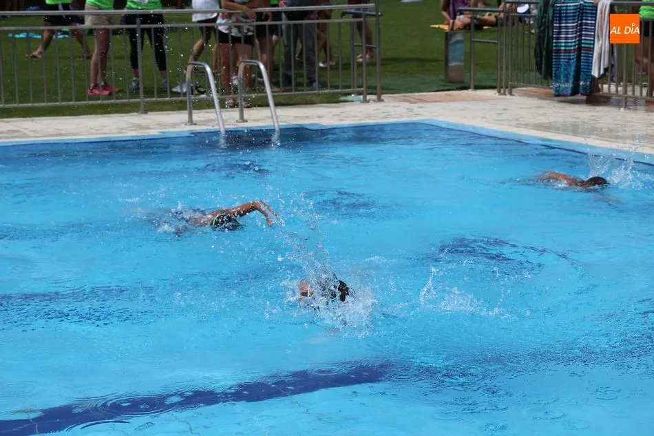 Foto 11 - M&aacute;s de 200 participantes en el IV Triatl&oacute;n Conectando Pueblos  
