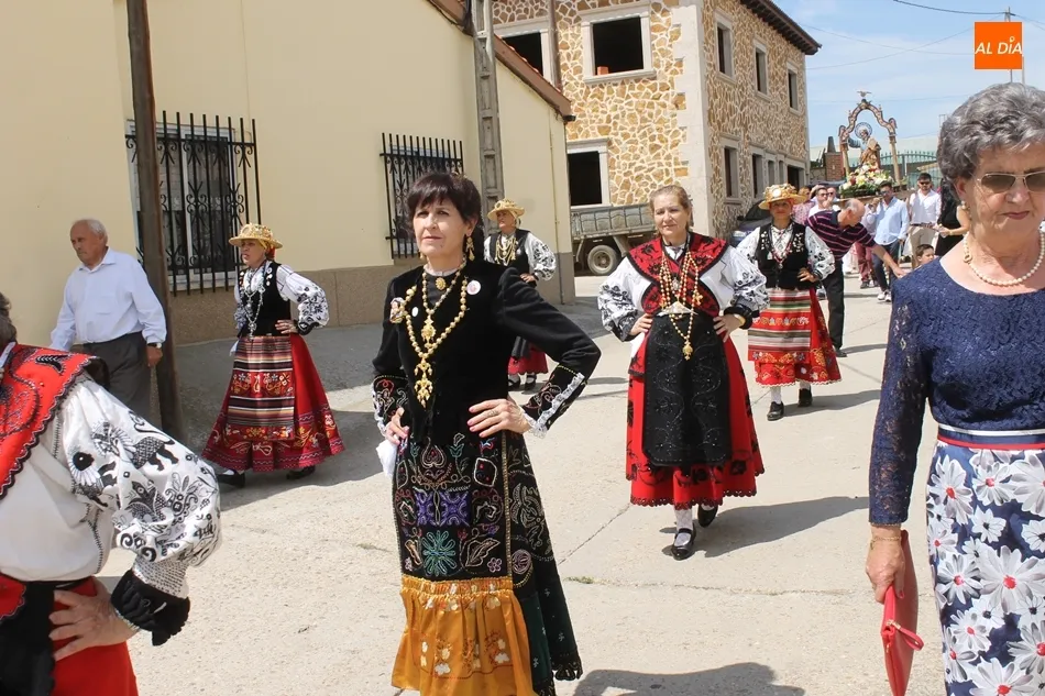 Foto 6 - Golpejas acompa&ntilde;a al patr&oacute;n San Bartolom&eacute; en su d&iacute;a grande&nbsp;