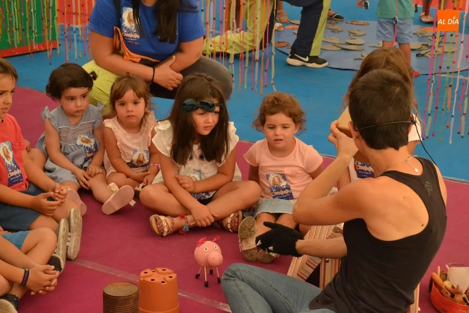 Foto 10 - Los m&aacute;s peque&ntilde;os quedan preparados para montar su propia funci&oacute;n  