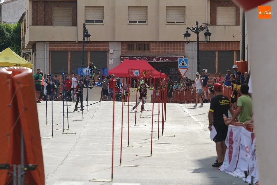 Foto 5 - El alpino en l&iacute;nea ya rueda en Guijuelo