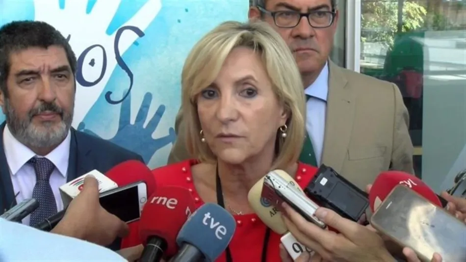 La consejera de Sanidad de Castilla y León, Verónica Casado, en una intervención ante los medios. Foto de Europa Press