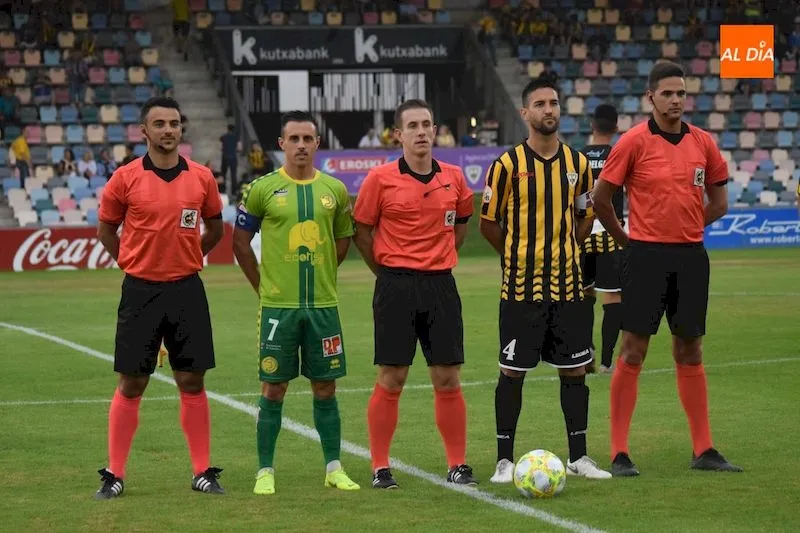 Foto 8 - Unionistas arranca la liga con mal pie en Barakaldo (2-1)