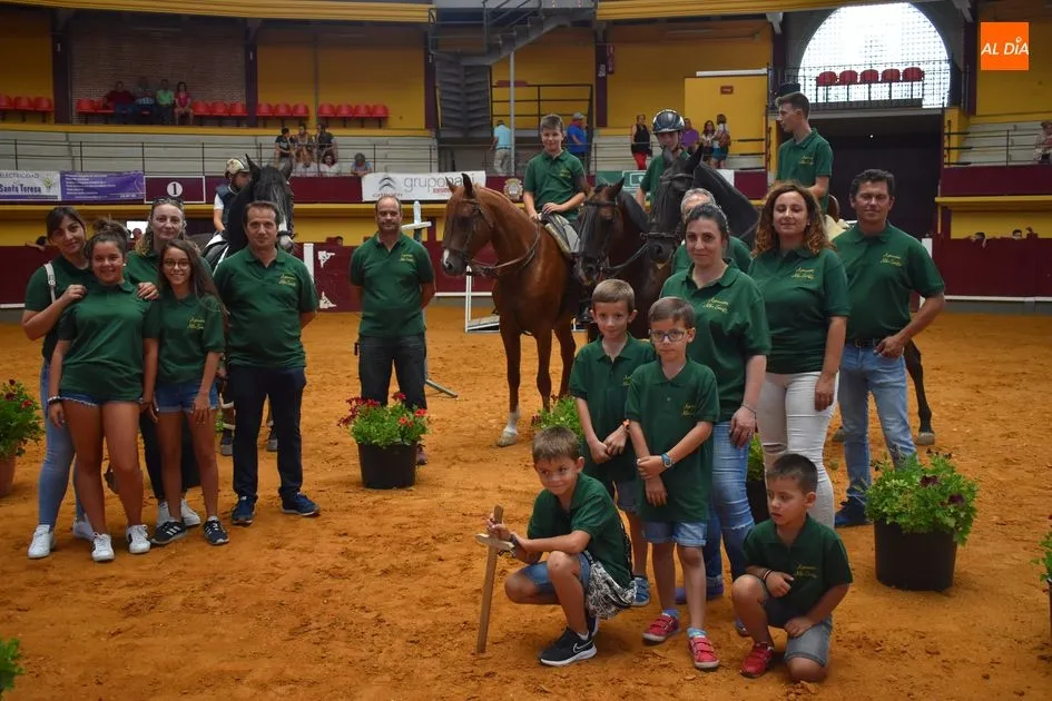 Foto 6 - Espectacular exhibici&oacute;n de equitaci&oacute;n de trabajo en la Plaza de Toros  