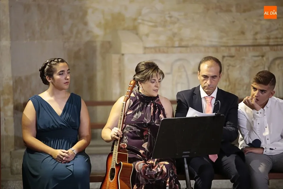 Foto 3 - Beatriz Crespo y Carlos G&oacute;mez contraen matrimonio en la catedral vieja de Salamanca&nbsp;  