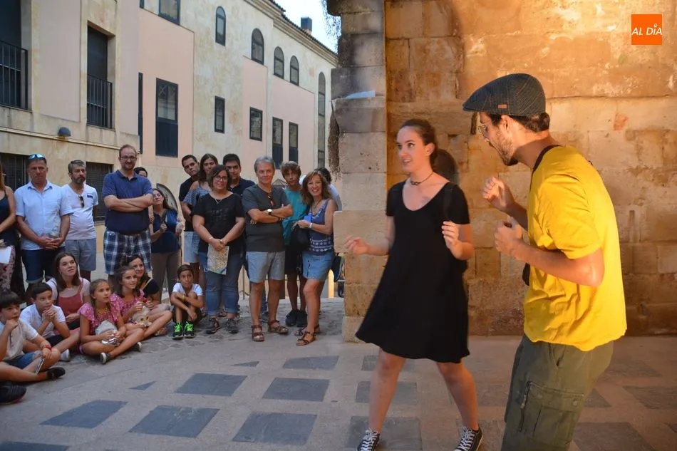 Foto 6 - &Eacute;xito de las visitas teatralizadas que descubren los secretos de la Cueva de Salamanca