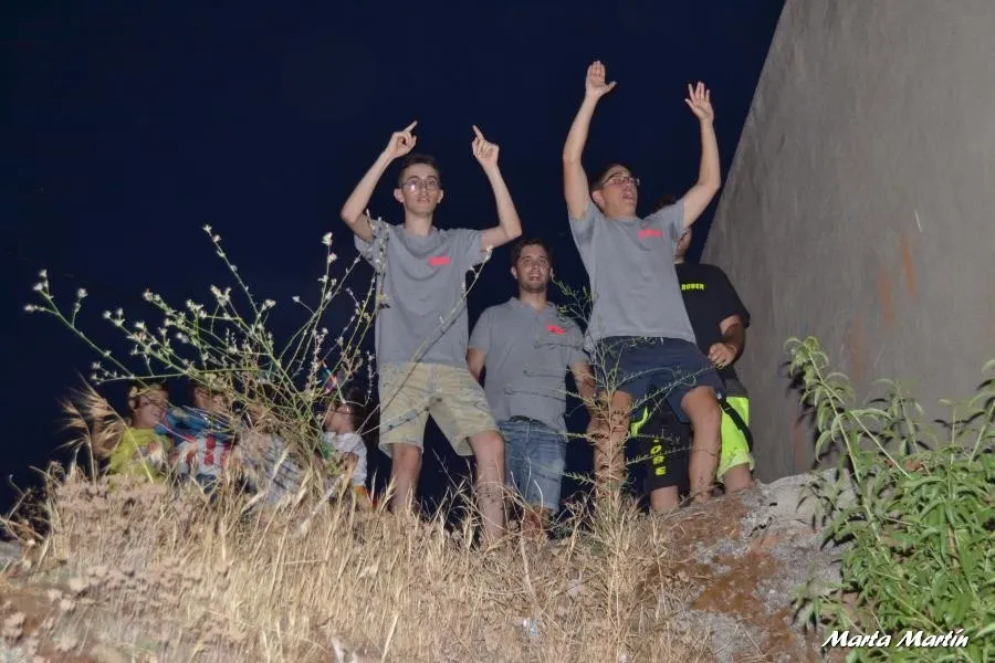 Foto 7 - Las pe&ntilde;as se hacen con el protagonismo en las fiestas de la patata