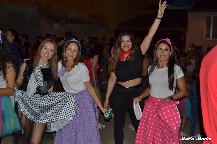 Foto 3 - Las pe&ntilde;as se hacen con el protagonismo en las fiestas de la patata