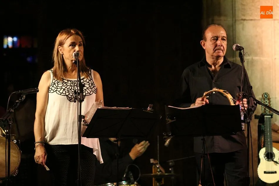 Foto 10 - Abrojo Folk ofrece su m&uacute;sica en el solano bajero