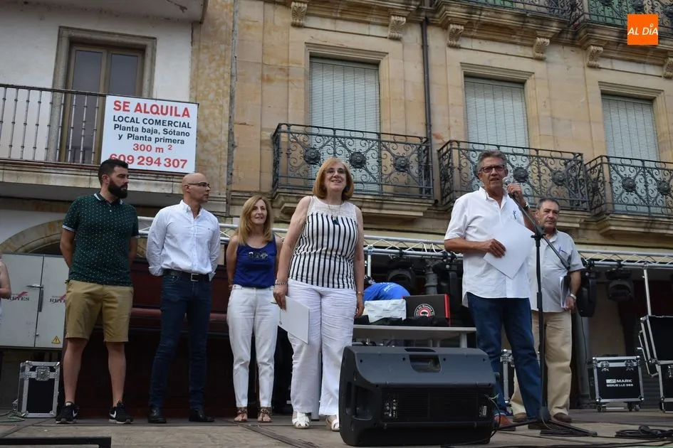 Foto 11 - El cuadro de Diego Vallejo gana el V Certamen de Pintura al Aire Libre  