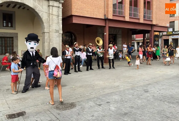 Foto 4 - Las Ferias y Fiestas casi dicen adi&oacute;s con un domingo marcado por la inestabilidad y las...