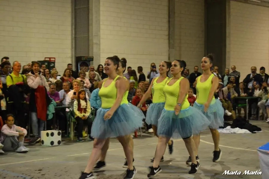 Foto 2 - Arabayona concluye sus fiestas con un re&ntilde;id&iacute;simo concurso de disfraces  