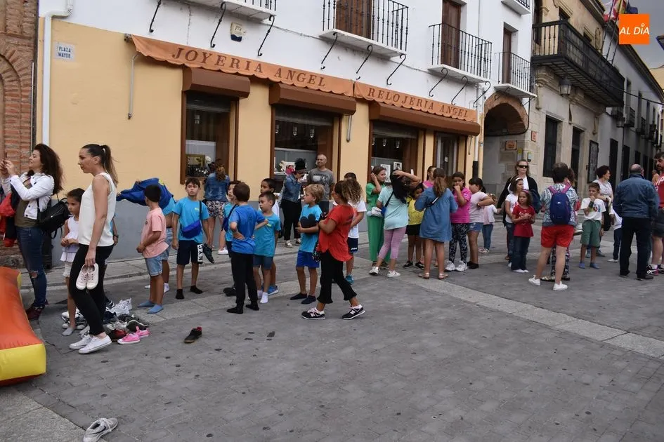 Foto 5 - El mal tiempo empa&ntilde;a la fiesta de los m&aacute;s peque&ntilde;os
